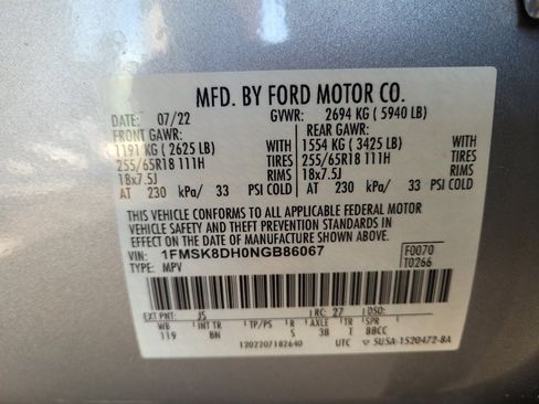 Used 2022 Ford Explorer XLT AWD/4WD image 33