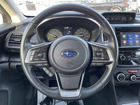 Used 2022 Subaru Crosstrek 2.0i Premium w/ Moonroof Package image 17