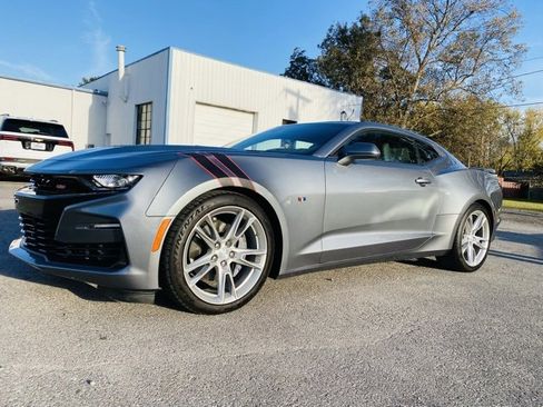 Used 2019 Chevrolet Camaro SS image 4