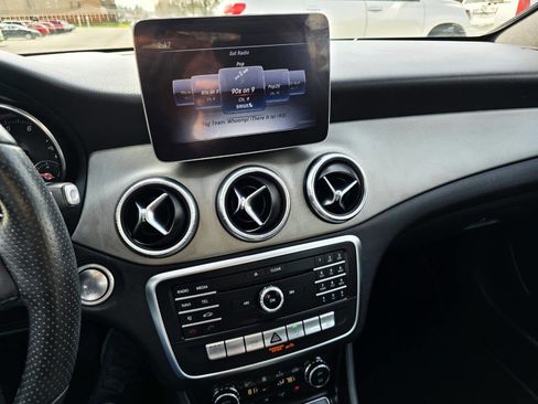 Used 2018 Mercedes-Benz CLA 250 4MATIC image 17