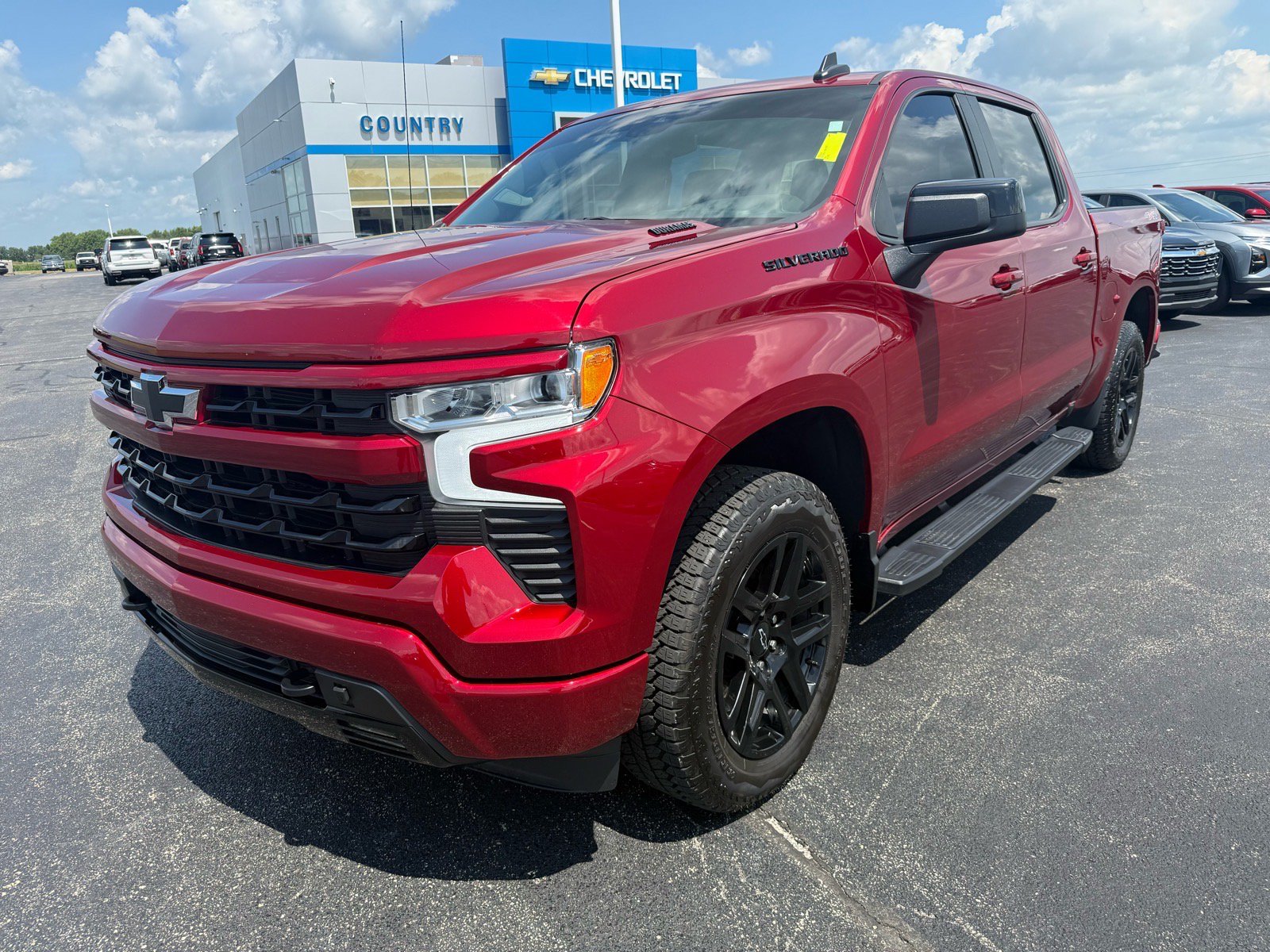 Used 2024 Chevrolet Silverado 1500 RST w/ Convenience Package II AWD/4WD image 9