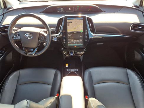 Used 2019 Toyota Prius Limited w/ Phone Cable & Charge Package image 10