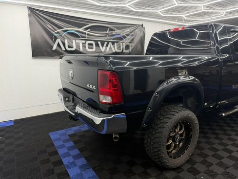 Used 2010 Dodge Ram 2500 Truck Laramie w/ Chrome Accents Group AWD/4WD image 3