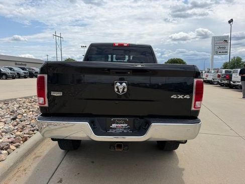 Used 2018 RAM 2500 Laramie AWD/4WD image 7