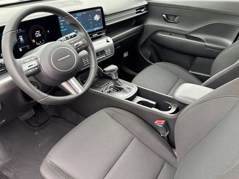 Used 2026 Hyundai Kona SEL Sport FWD image 8
