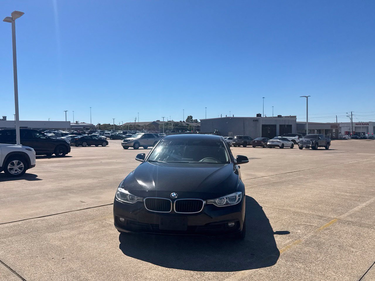Used 2018 BMW 320i xDrive Sedan AWD/4WD image 7