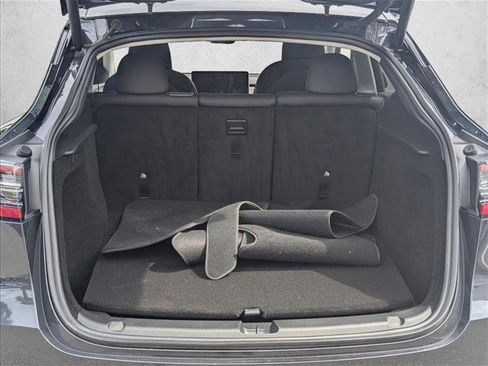 Used 2025 Tesla Model Y Performance AWD/4WD image 6