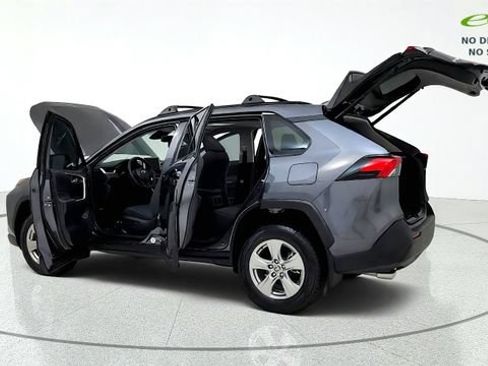 Used 2023 Toyota RAV4 XLE w/ Convenience Package FWD image 16