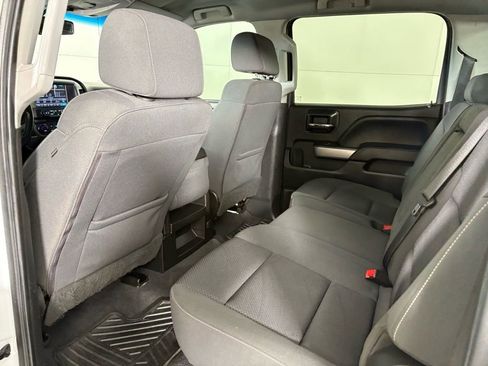 Used 2018 Chevrolet Silverado 1500 LT w/ All Star Edition image 38