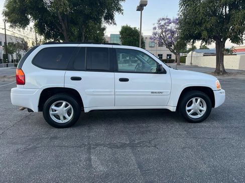 Used 2004 GMC Envoy SLE image 4