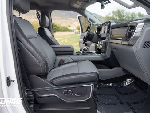 Used 2023 Ford F150 Lariat w/ Equipment Group 502A High image 16