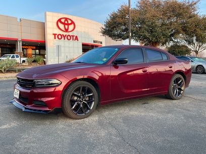 Used 2019 Dodge Charger SXT w/ Plus Group