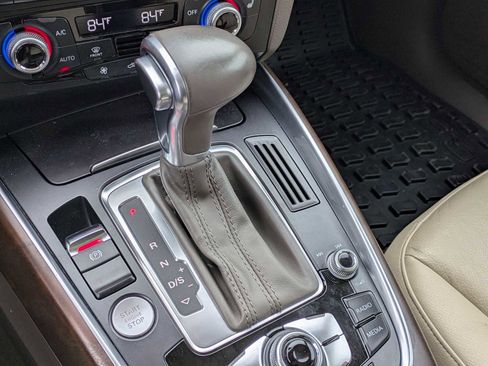 Used 2017 Audi Q5 2.0T Premium image 31