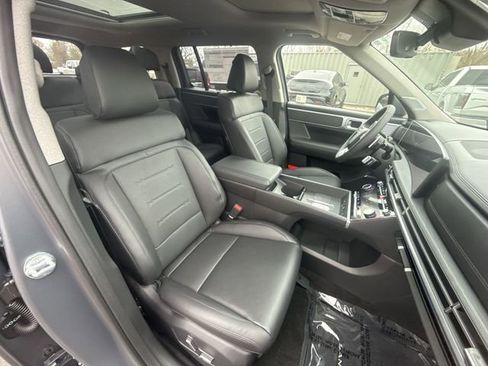 New 2025 Hyundai Santa Fe Limited AWD/4WD image 26