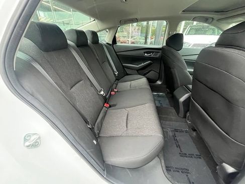 Used 2024 Honda Accord EX image 11