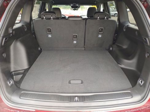 New 2025 Jeep Grand Cherokee Altitude image 27