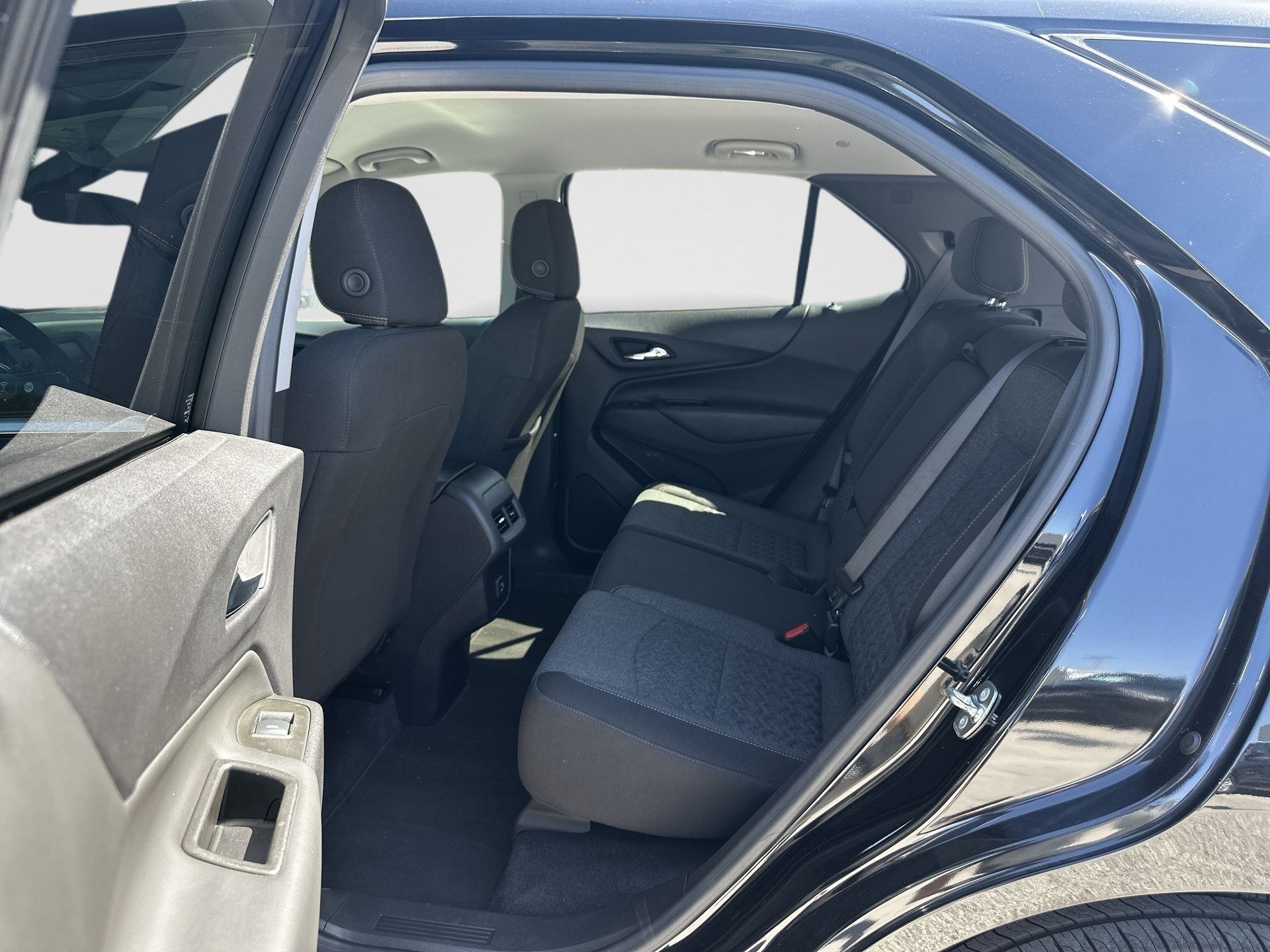Certified 2024 Chevrolet Equinox LT AWD/4WD image 24