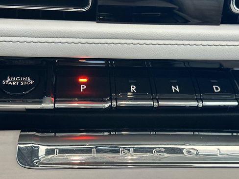 New 2025 Lincoln Aviator Reserve w/ Equipment Group 201A AWD/4WD image 22