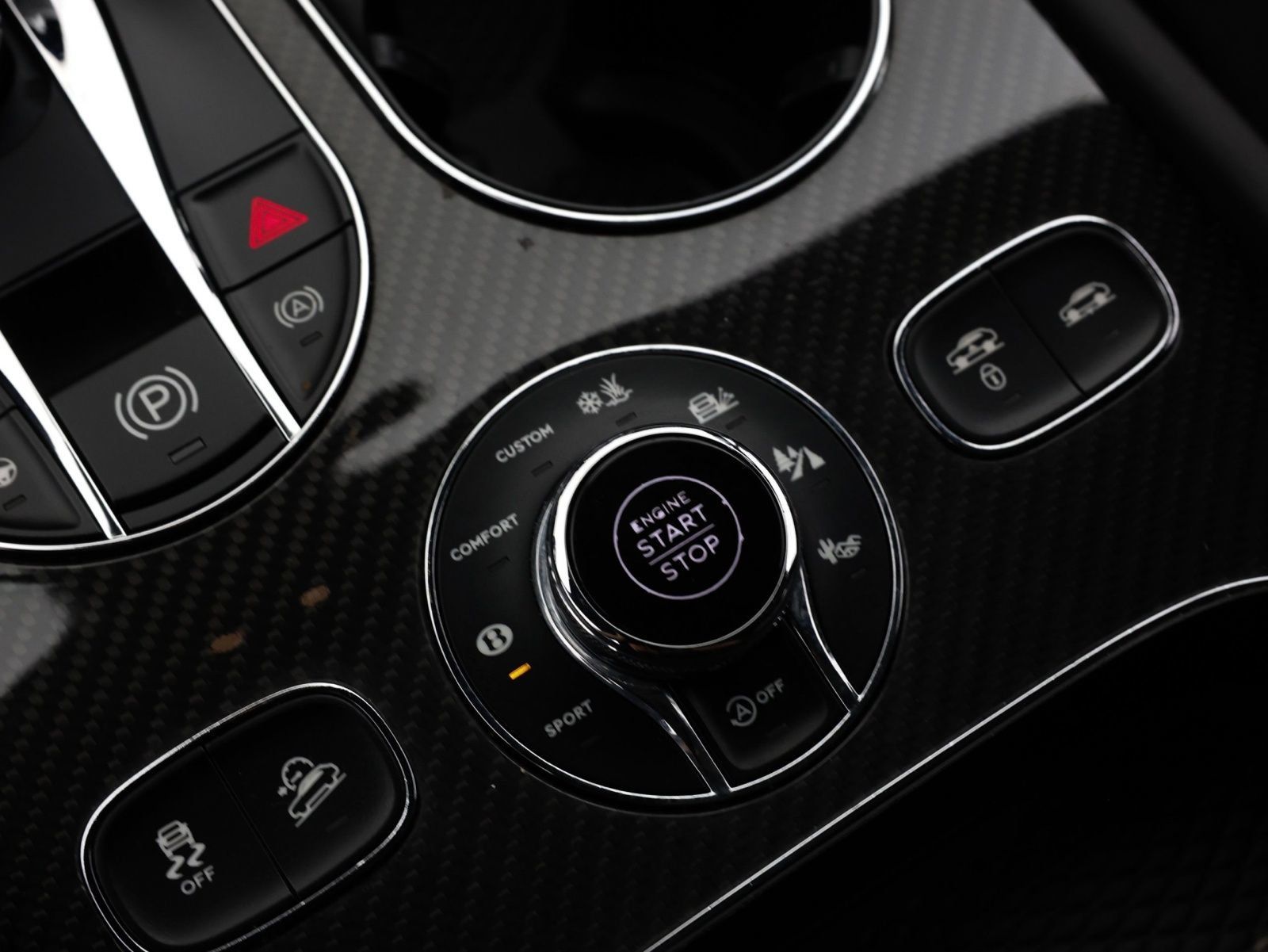 Used 2021 Bentley Bentayga Speed AWD/4WD image 39