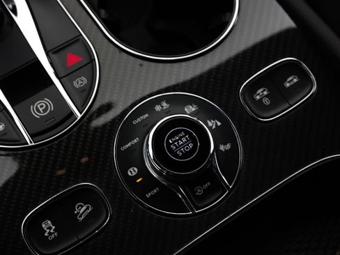Used 2021 Bentley Bentayga Speed AWD/4WD image 39
