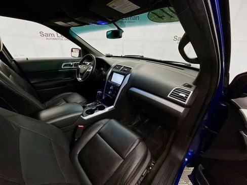 Used 2014 Ford Explorer XLT w/ Equipment Group 202A image 28