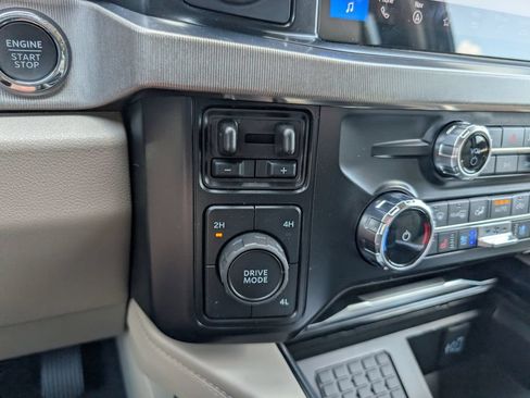 New 2026 Ford F450 Platinum w/ Platinum Plus Package AWD/4WD image 12