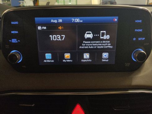 Used 2020 Hyundai Santa Fe SEL w/ Cargo Package FWD image 25