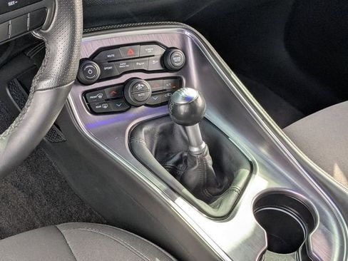 Used 2018 Dodge Challenger R/T Scat Pack RWD image 7