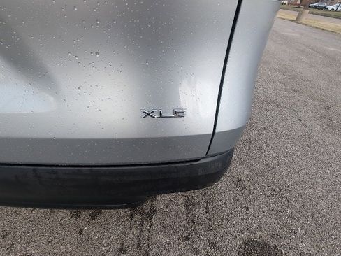 Used 2024 Toyota Grand Highlander XLE image 5