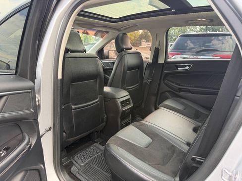 Used 2018 Ford Edge Sport w/ Equipment Group 401A AWD/4WD image 9