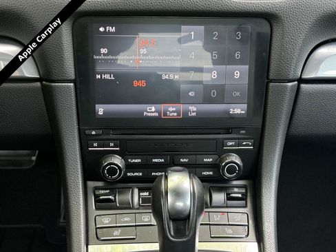 Used 2019 Porsche 718 Cayman S RWD image 10