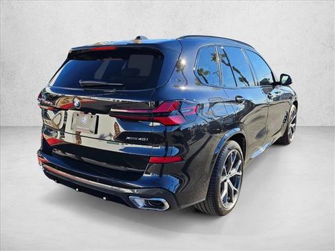 New 2026 BMW X5 xDrive40i w/ M Sport Package image 2