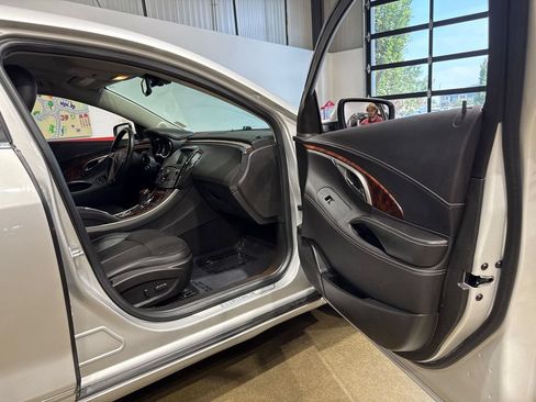 Used 2013 Buick LaCrosse Leather FWD image 75