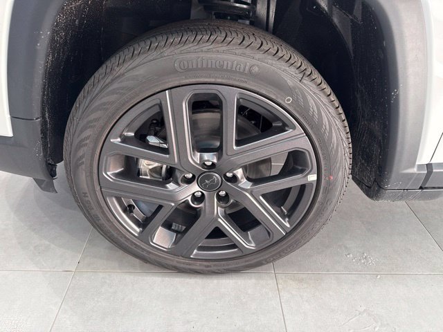 New 2026 Jeep Compass Limited w/ Sun, Sound & Navigation Group AWD/4WD image 13