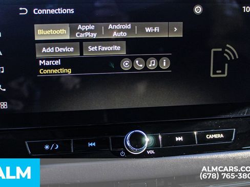 Used 2025 Mitsubishi Outlander SE image 38