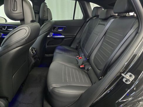 New 2026 Mercedes-Benz GLC 300 GLC 300 image 18
