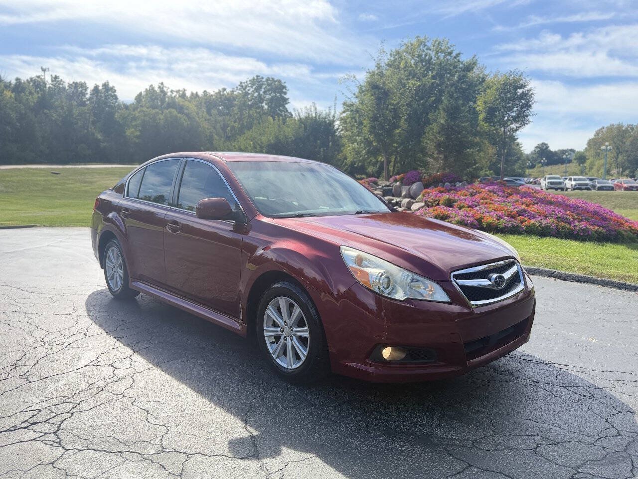 Used 2011 Subaru Legacy 2.5i Premium AWD/4WD image 1
