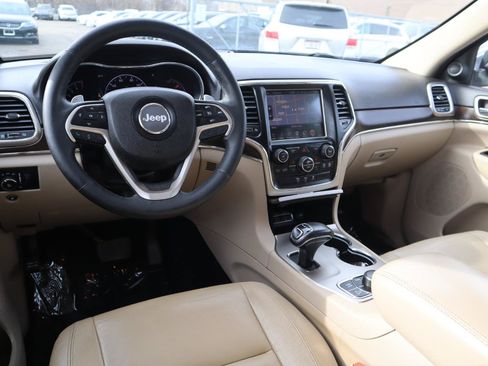 Used 2014 Jeep Grand Cherokee Limited AWD/4WD image 17