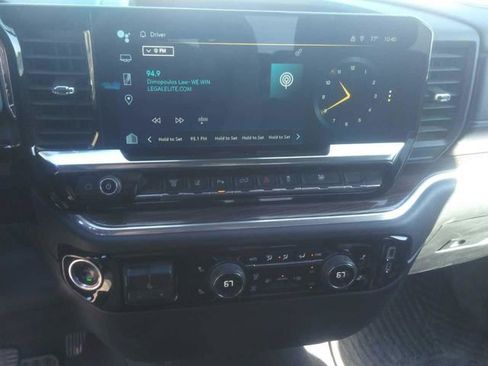 Used 2025 Chevrolet Silverado 2500 LT w/ Safety Package image 2