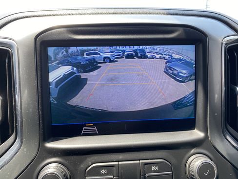 Used 2019 Chevrolet Silverado 1500 LT image 20