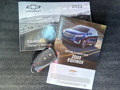 Used 2023 Chevrolet Equinox LS AWD/4WD image 19