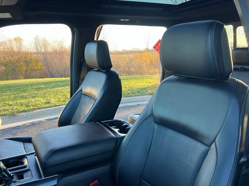 Used 2023 Ford F150 Lariat w/ Equipment Group 502A High image 21