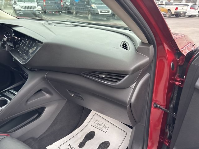 Used 2023 Buick Envision Essence w/ Sport Touring Package AWD/4WD image 21