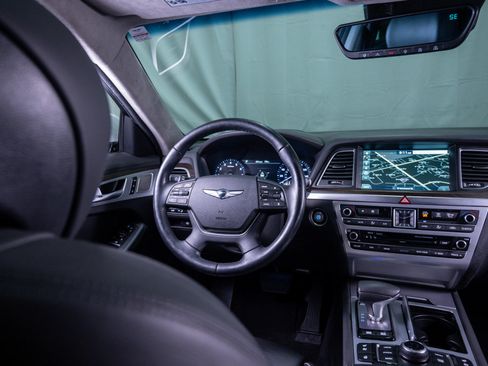 Used 2018 Genesis G80 5.0 Ultimate AWD/4WD image 13
