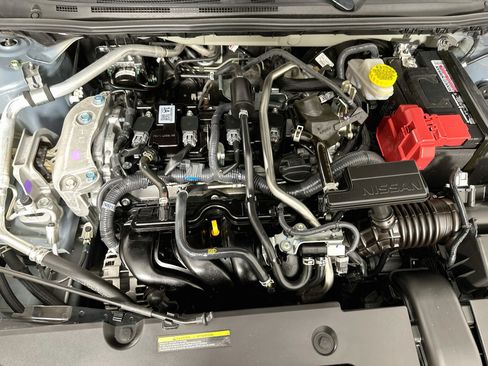 Used 2025 Nissan Sentra SV w/ SV Premium Package FWD image 31