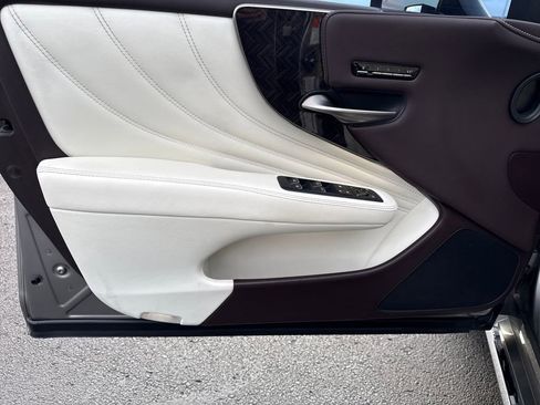 Used 2018 Lexus LS 500 AWD image 12