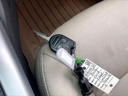 Used 2014 Ford Edge Limited AWD/4WD image 11
