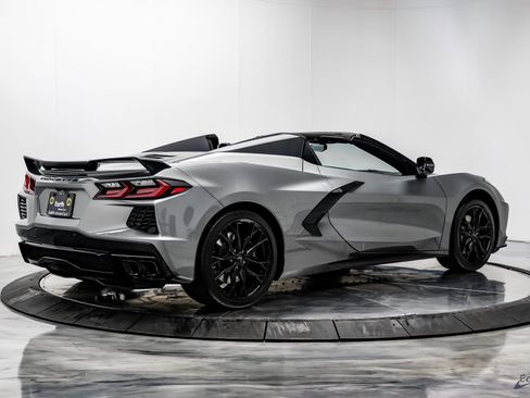 Used 2023 Chevrolet Corvette Stingray Preferred Conv w/ Z51 Performance Package image 18