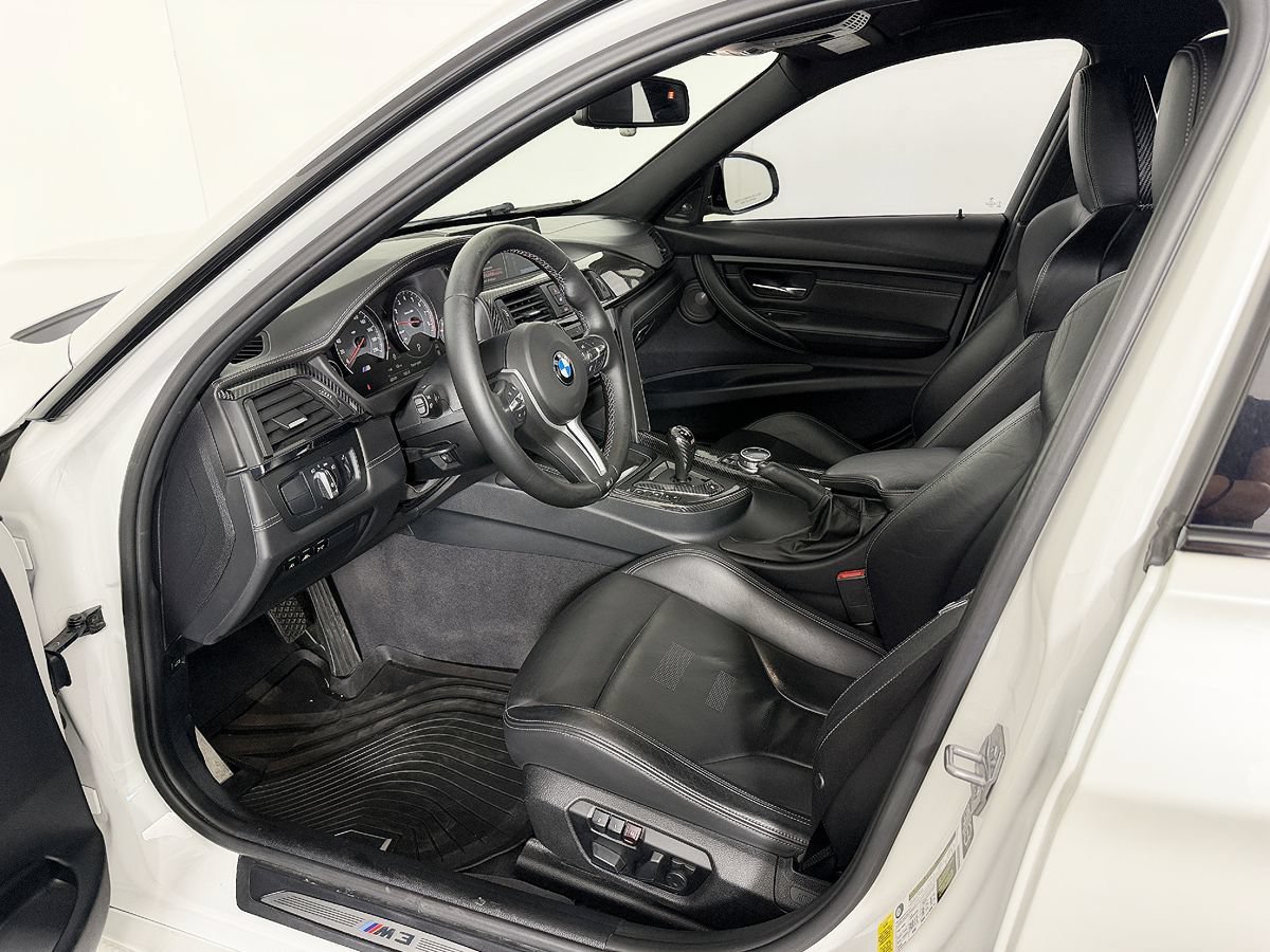 Used 2015 BMW M3 w/ Executive Package RWD image 42