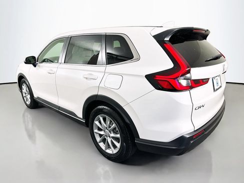 Certified 2026 Honda CR-V EX image 7